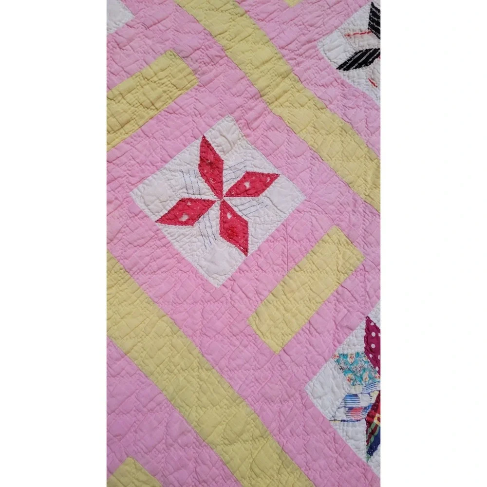 Vintage Friendship Star Quilt‎ Hand Quilted Pink Yellow Patchwork 64x75 Cottage